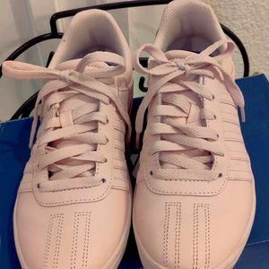 Size 7 Court Chesterfield Women's sneaker PINK